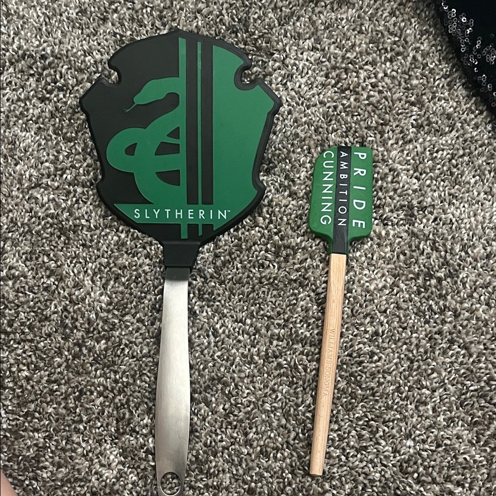 Harry Potter Slytherin Williams Sonoma kitchen tools
